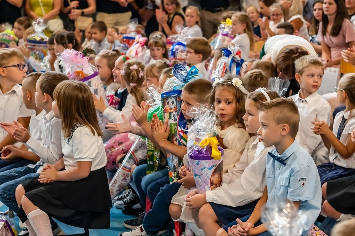 Bytom: Uroczysta inauguracja roku szkolnego dla ponad 16 tysięcy uczniów