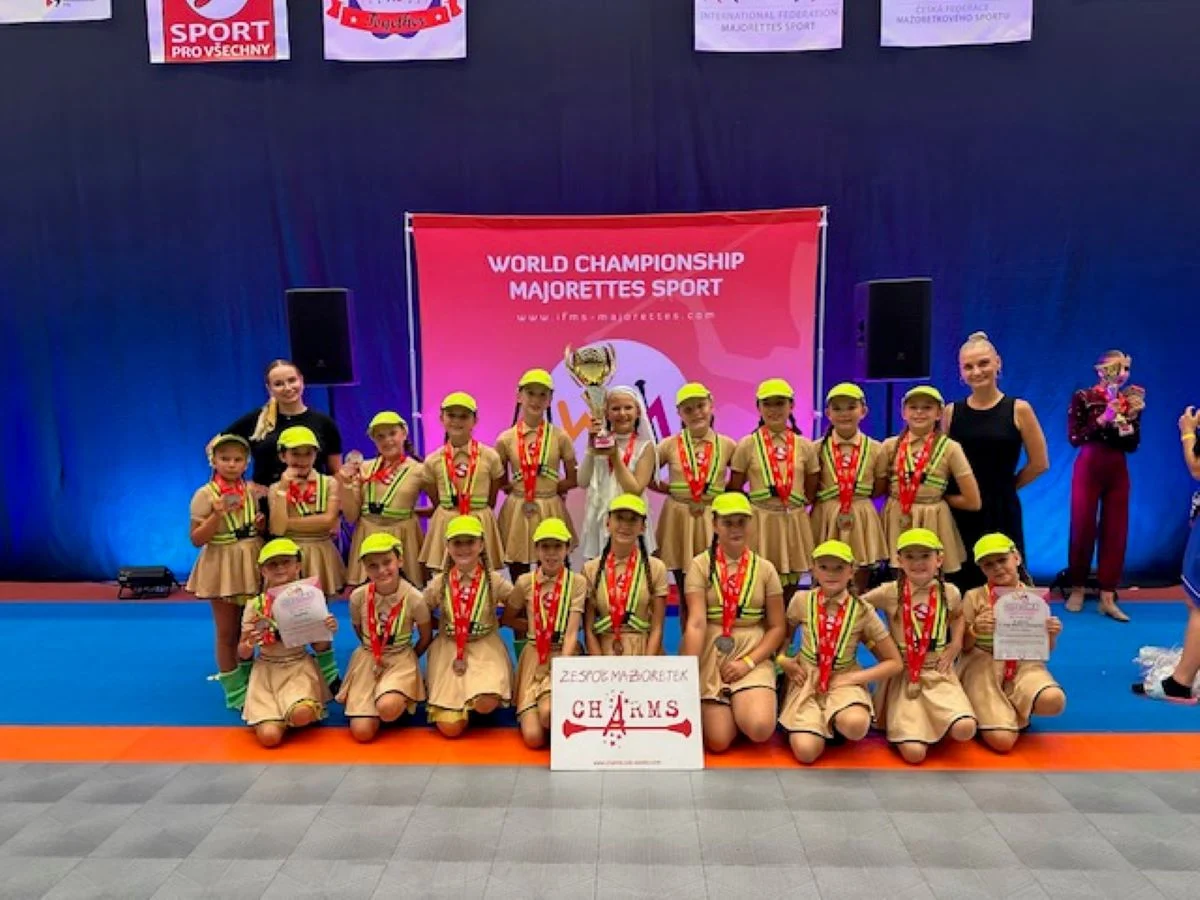 Bytom: UKS „Charms” zdobywa tytuły wicemistrzowskie na Mistrzostwach Świata Mażoretek
