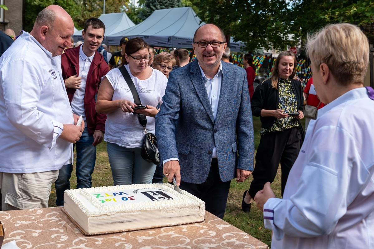 Jubileusz 30-lecia bytomskiego Warsztatu Terapii Zajęciowej 49