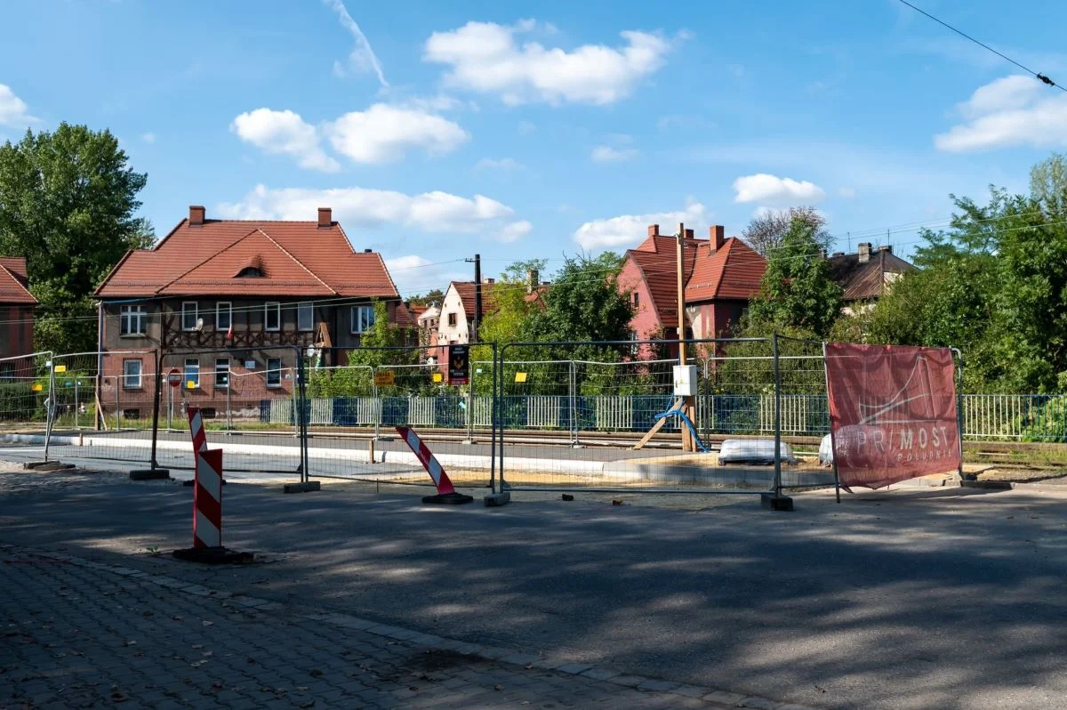 Nowa organizacja ruchu na wiadukcie ul. Zabrzańskiej w Bobrku – co się zmienia?