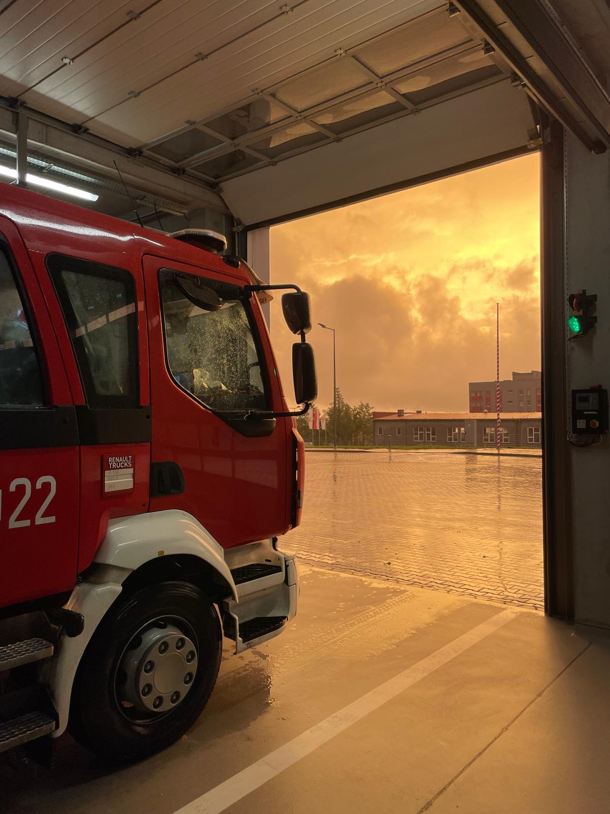 Strażacy z Bytomia nie mieli odpoczynku – rekordowe 66 interwencji w weekend