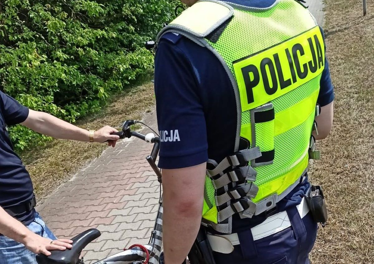 Policja w Bytomiu prowadzi akcję „Bezpieczny Cyklista”