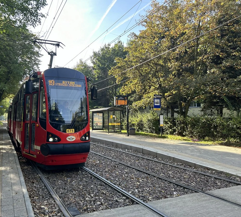 Tramwaj linii 19 wraca na trasę: podróżuj wygodnie z Bytomia do Katowic!