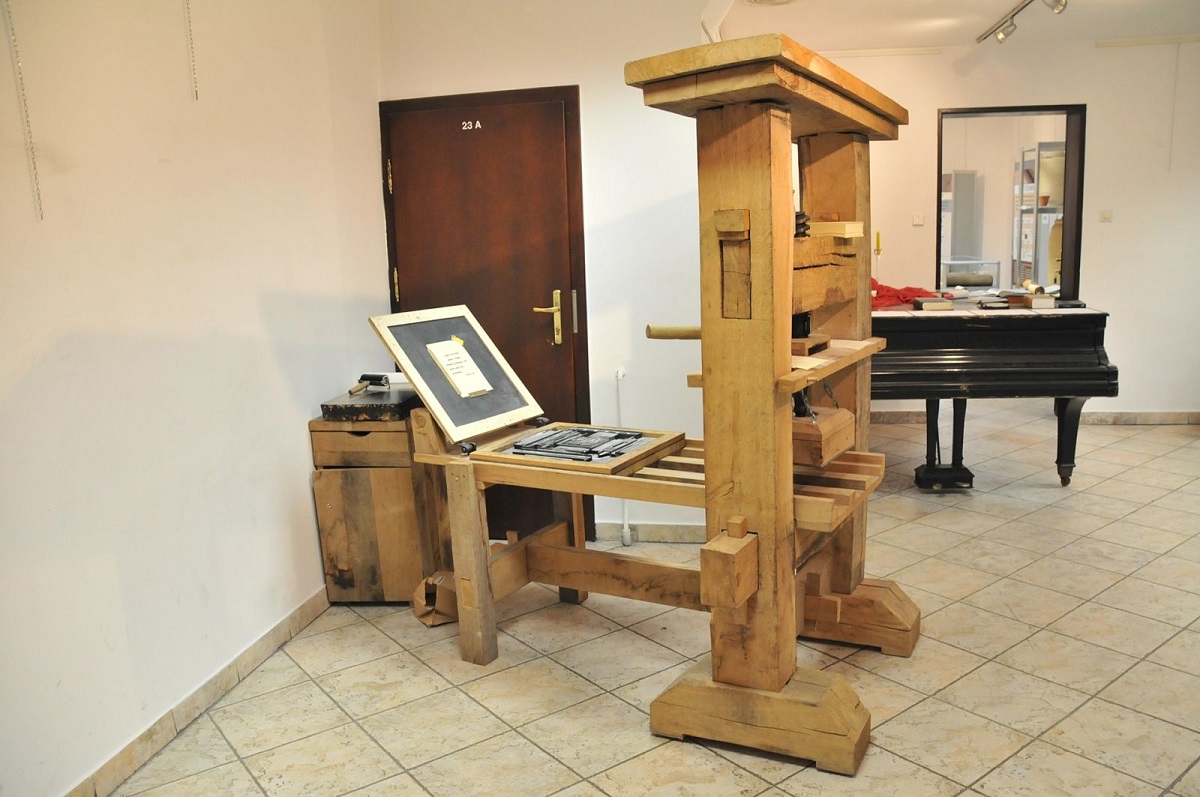 Wystawa o Biblii w Galerii MDK w Mikołowie