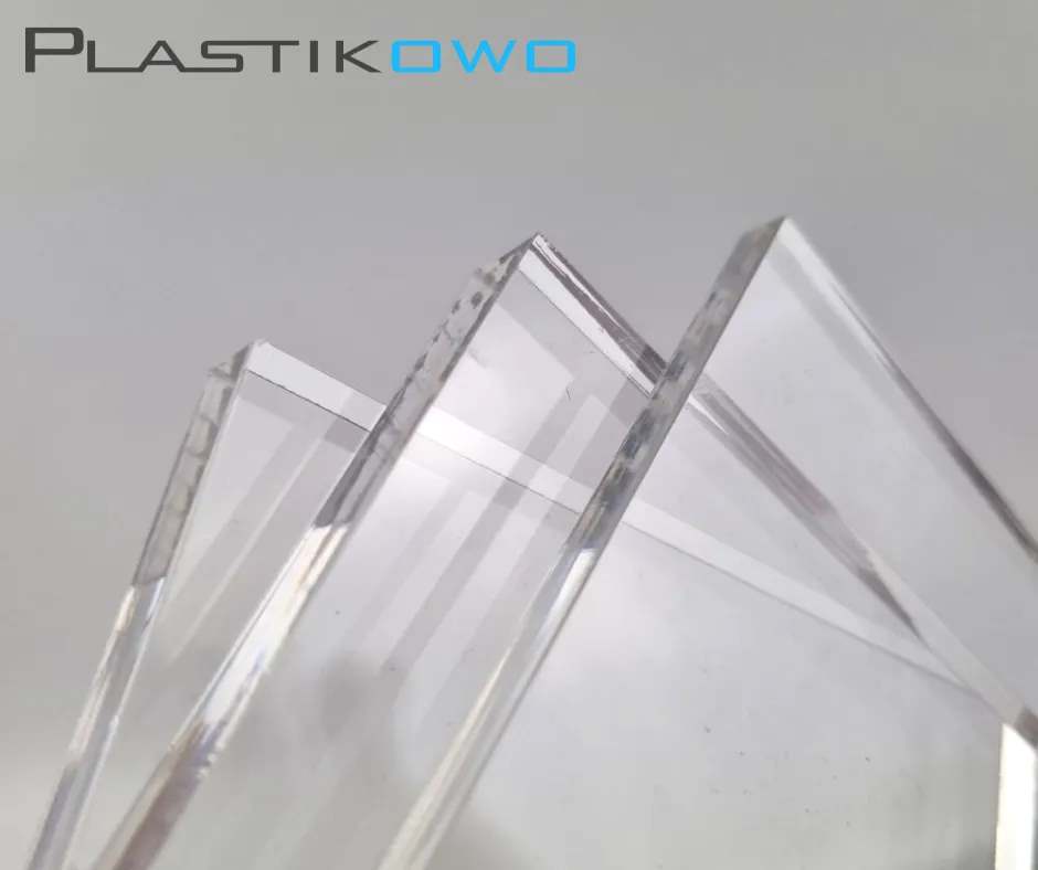 Co wstawić zamiast szyby w drzwiach pokojowych?