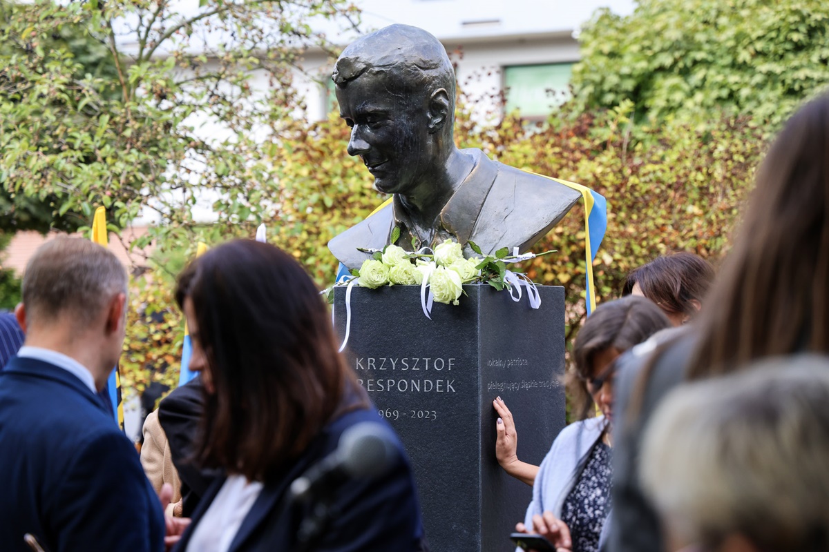 Krzysztof Respondek uhonorowany w Galerii Artystycznej Katowic w 159. urodziny miasta