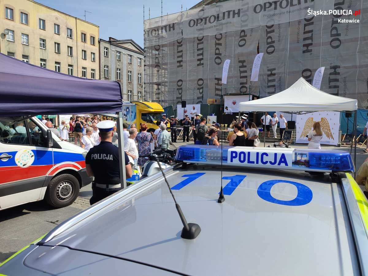 Katowicka policja na Festiwalu Ratowania Życia – wspólne działania na rzecz bezpieczeństwa