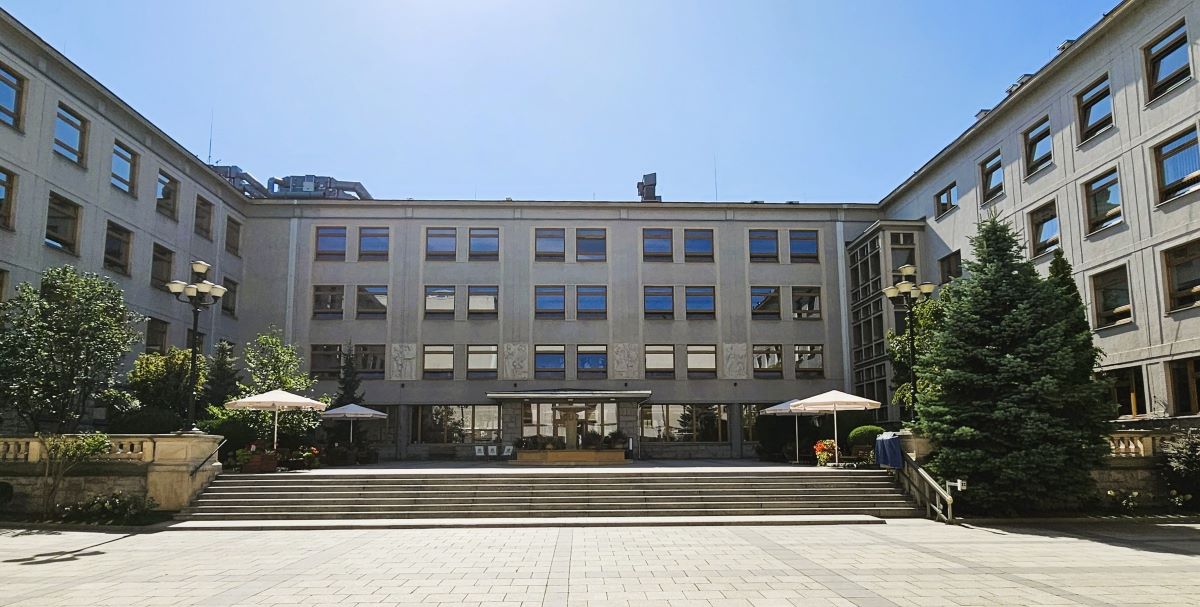 Pałac Młodzieży w Katowicach może zostać Śląską Lokacją Filmową – wesprzyj go głosem!