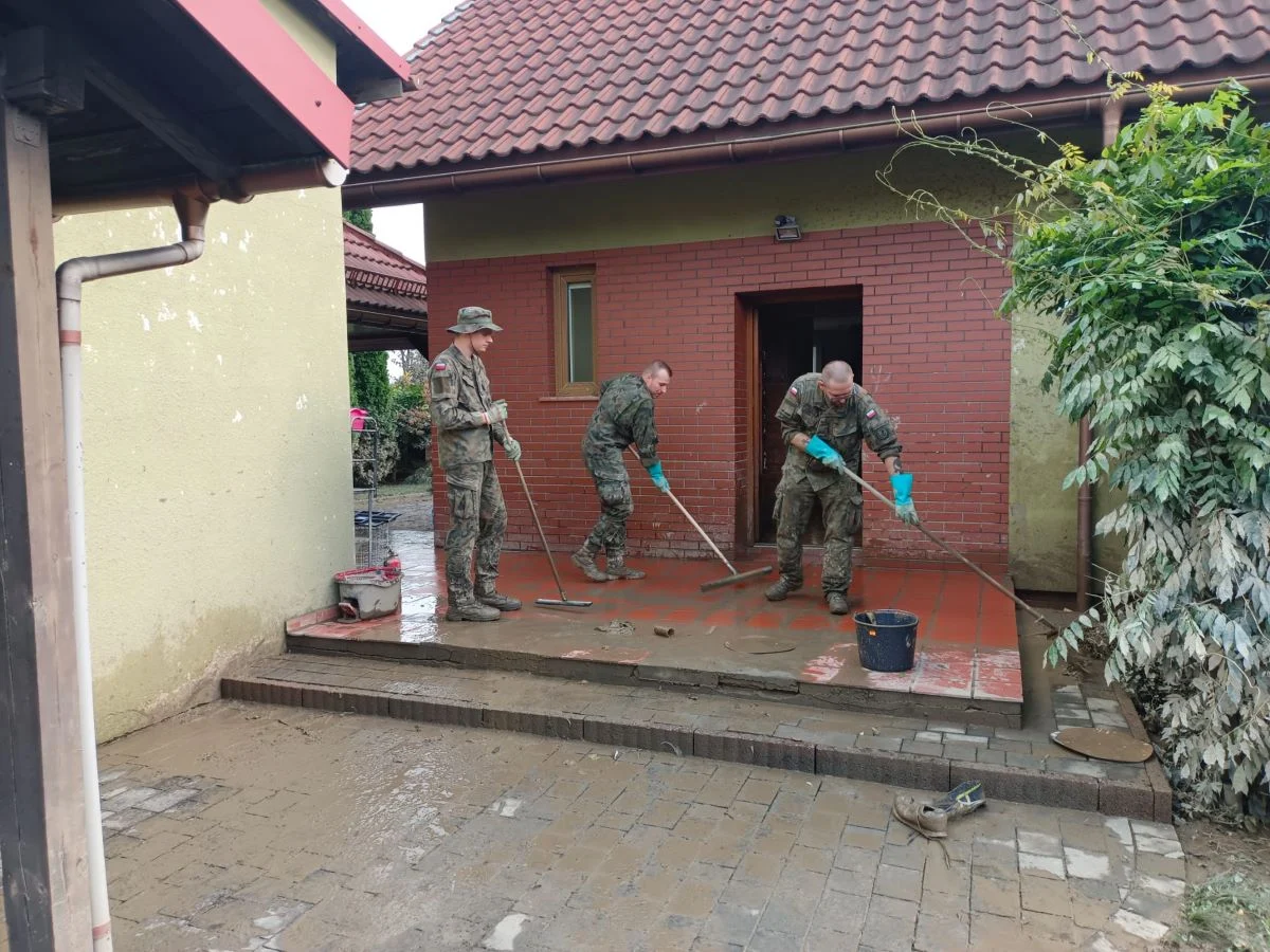 Operacja "Feniks" – wojskowa pomoc dla ofiar powodzi już rusza!