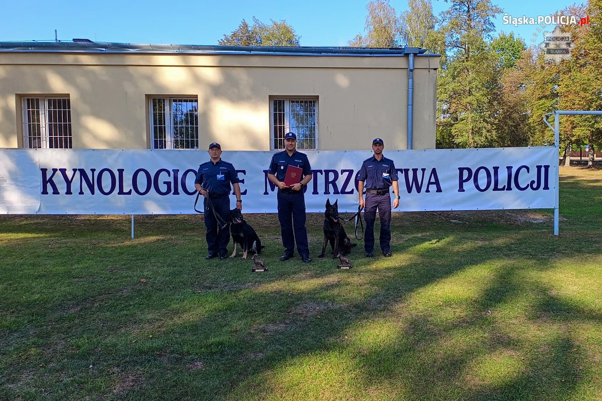 Katowiccy policjanci na podium XXI Kynologicznych Mistrzostw Policji