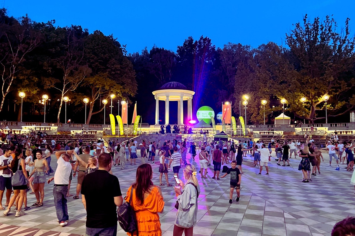 Chorzów pożegnał wakacje w wielkim stylu: Rock'n'roll i zabawa w Parku Śląskim [GALERIA]