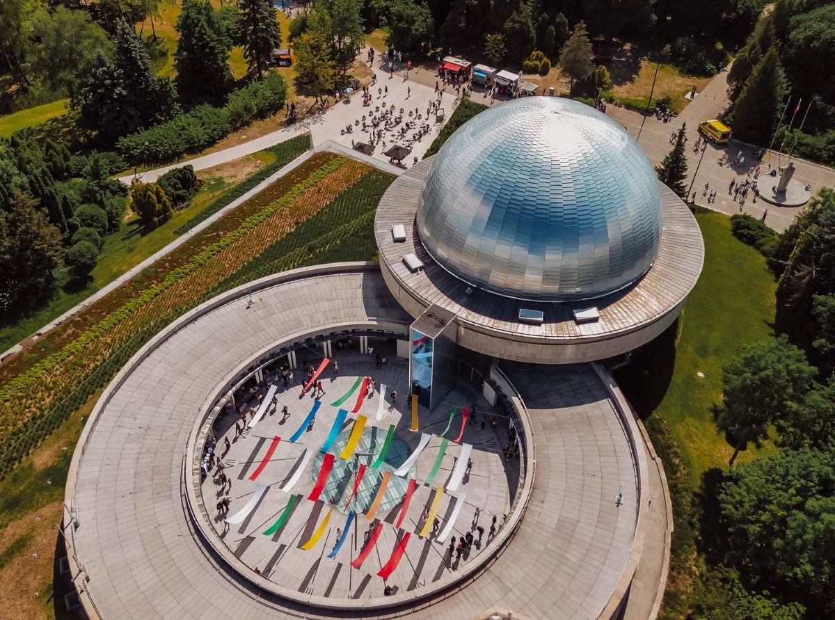 Odkryj tajemnice Księżyca z Planetarium - Śląski Park Nauki