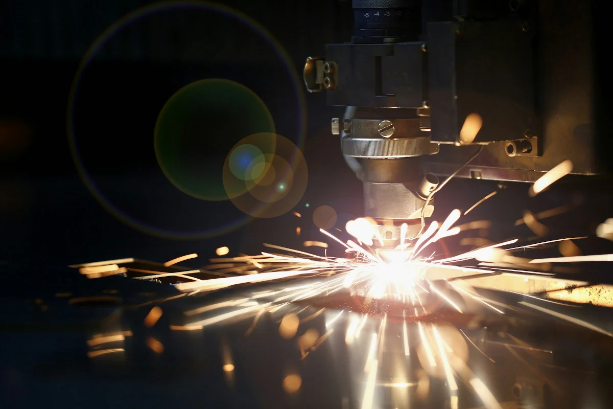 Usługi CNC w przemyśle metalowym