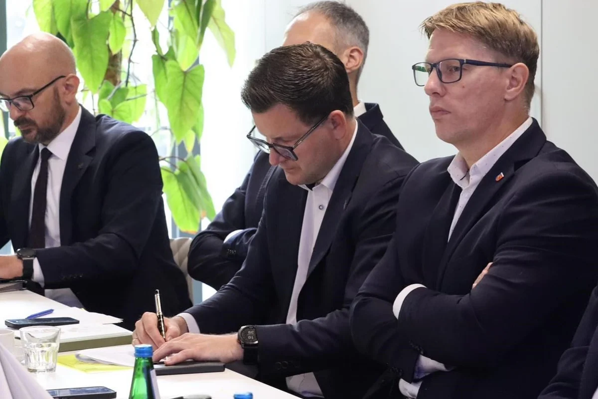 Prezydenci miast Śląska w poszukiwaniu rozwiązań dla najważniejszych problemów gmin
