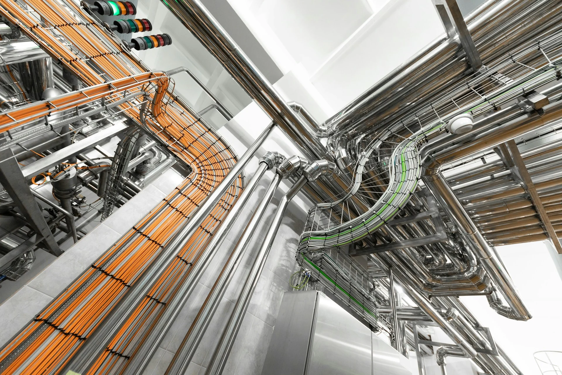 Rola wentylacji mechanicznej w zapewnieniu bezpieczeństwa w przemyśle