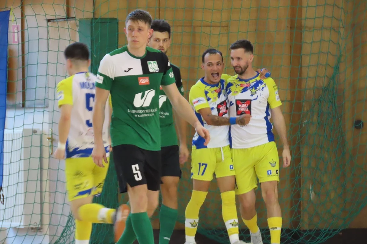Derby Śląska: AZS UŚ Katowice pokonuje Gwiazdę Ruda Śląska