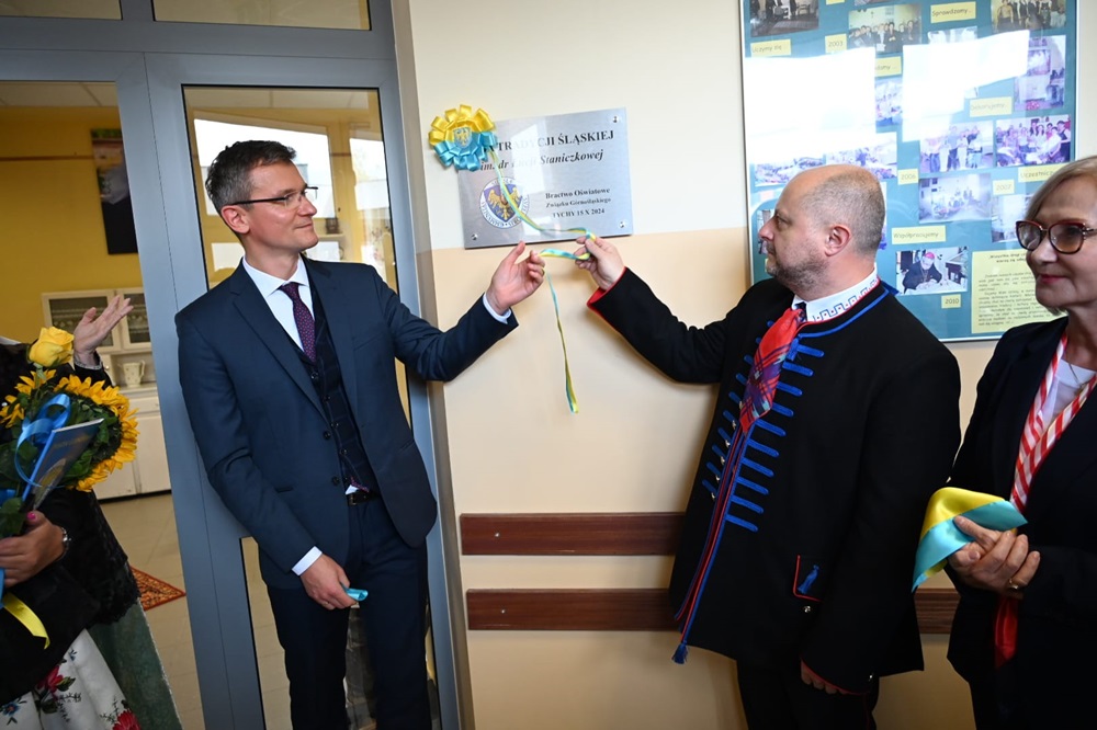 Michał Pierończyk uhonorowany za wkład w edukację regionalną na Śląsku