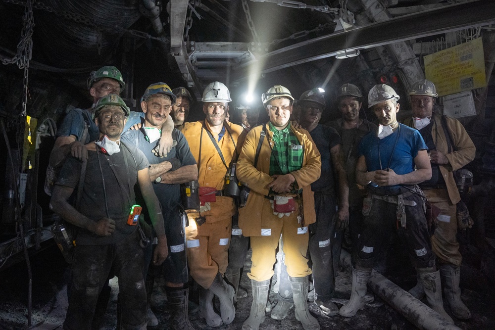 Lukas Podolski odwiedził Ruch Bielszowice 2