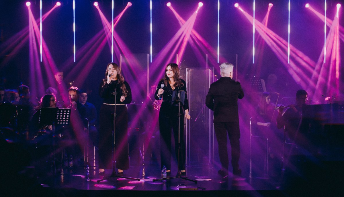 Z Bondem w roli głównej – Wodzisławska Orkiestra Rozrywkowa przeniesie nas w świat agenta