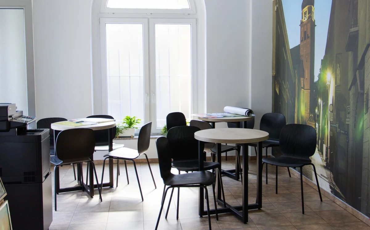 Wsparcie dla stowarzyszeń i przedsiębiorstw społecznych – praktyczne porady na spotkaniu