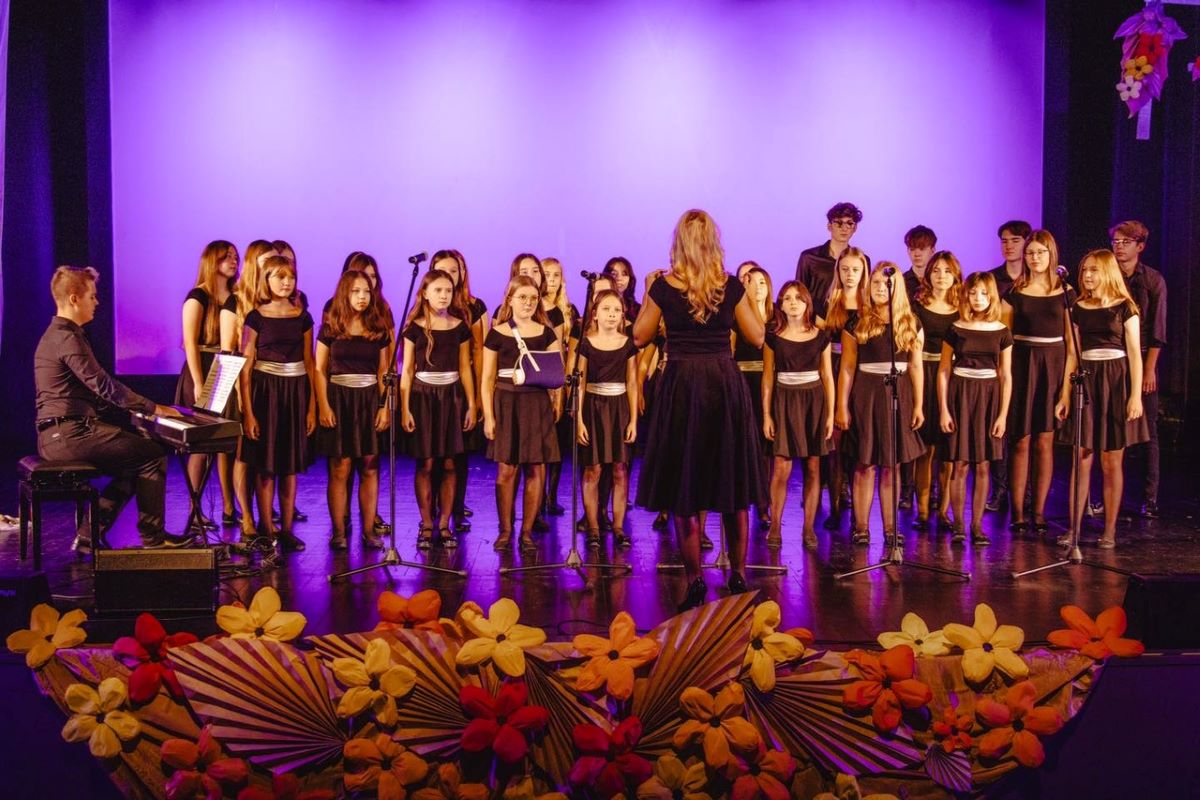 Uroczysta gala w Wodzisławskim Centrum Kultury: Święto Edukacji Narodowej 16