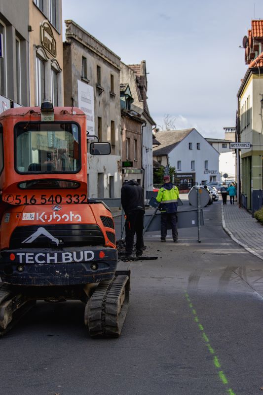 Utrudnienia drogowe w Wodzisławiu: zamknięcie skrzyżowania trwa dłużej!
