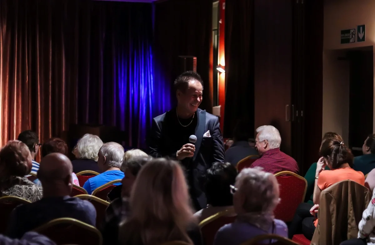 Muzyczny weekend w SCK Jarzębina – karaoke, koncerty i niezapomniane emocje!