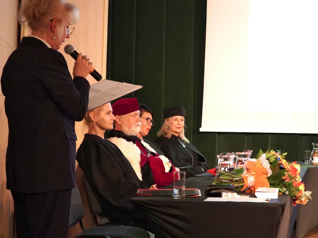 Pasja, wiedza i relacje – Siemianowicki Uniwersytet Trzeciego Wieku otwiera swoje drzwi 4