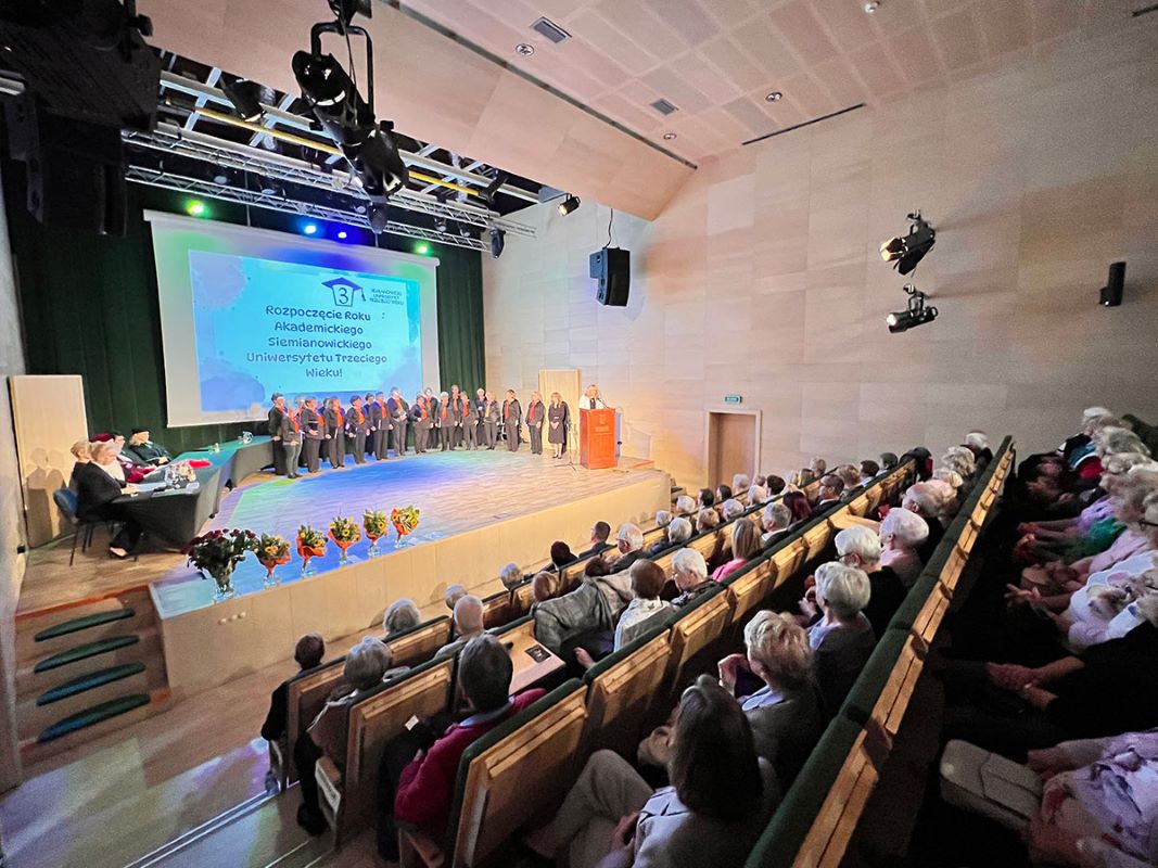 Pasja, wiedza i relacje – Siemianowicki Uniwersytet Trzeciego Wieku otwiera swoje drzwi 13