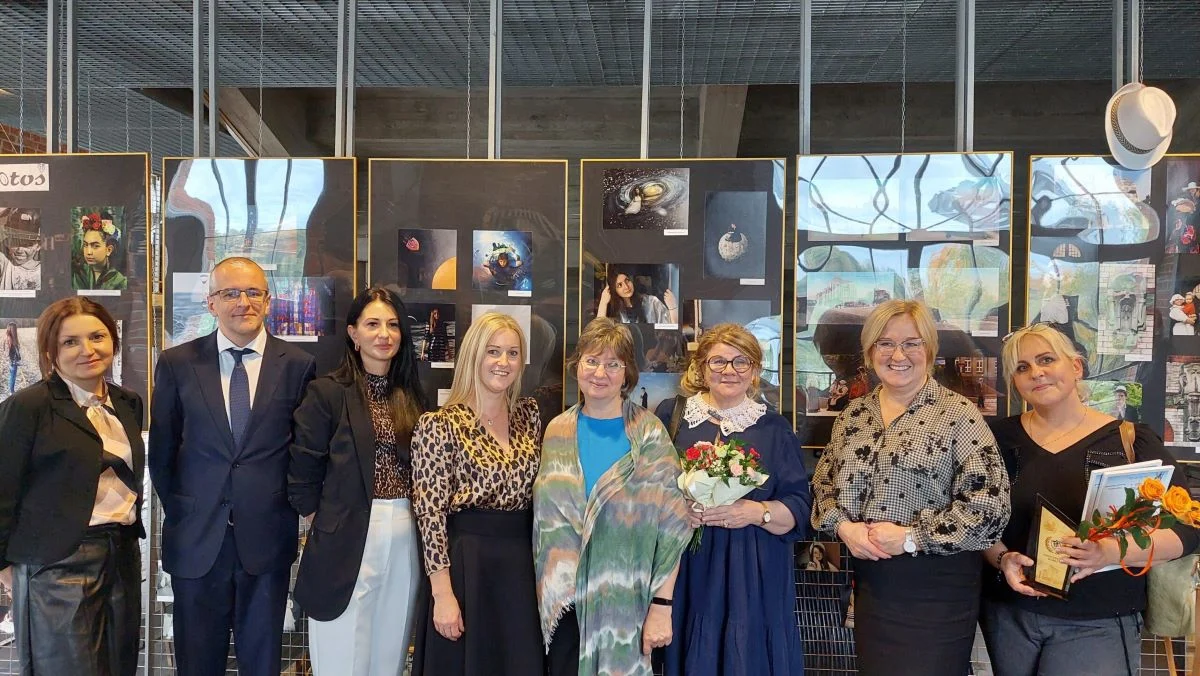 FOTOŚ świętuje 15. urodziny – wyjątkowa wystawa w Parku Tradycji!