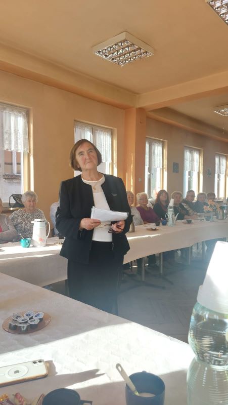 Polski Związek Niewidomych obchodzi Święto Białej Laski z lokalnymi liderami