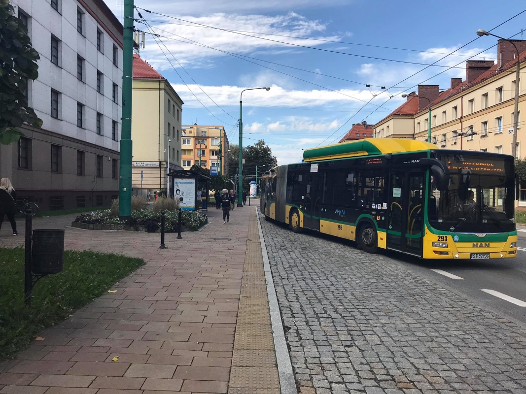 Kierowcy i pasażerowie – uwaga na zmiany! Modernizacja linii kolejowych