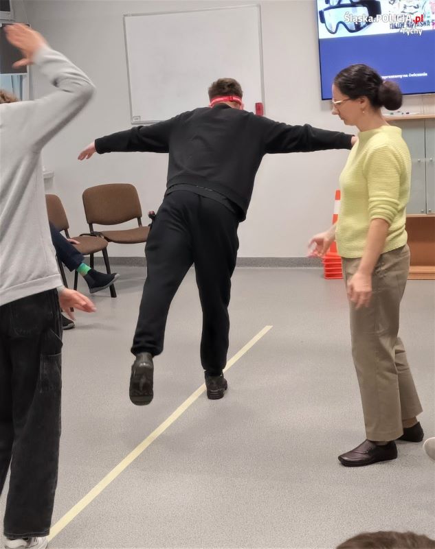 Edukacja o uzależnieniach: młodzież poznaje zagrożenia nowych narkotyków