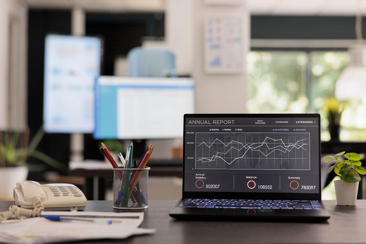 Jak stworzyć przestrzeń biurową do komfortowej pracy – radzi ekspert z NoNameOffice