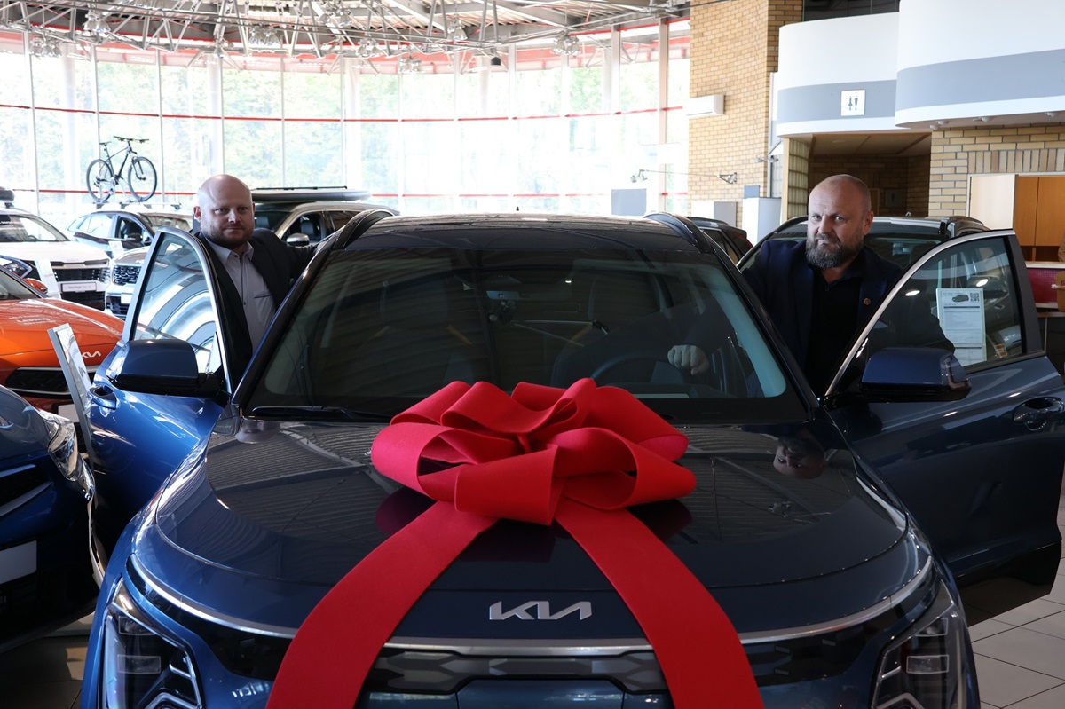 Dzięki dofinansowaniu 250 tys. zł Miasto kupiło samochód elektryczny!