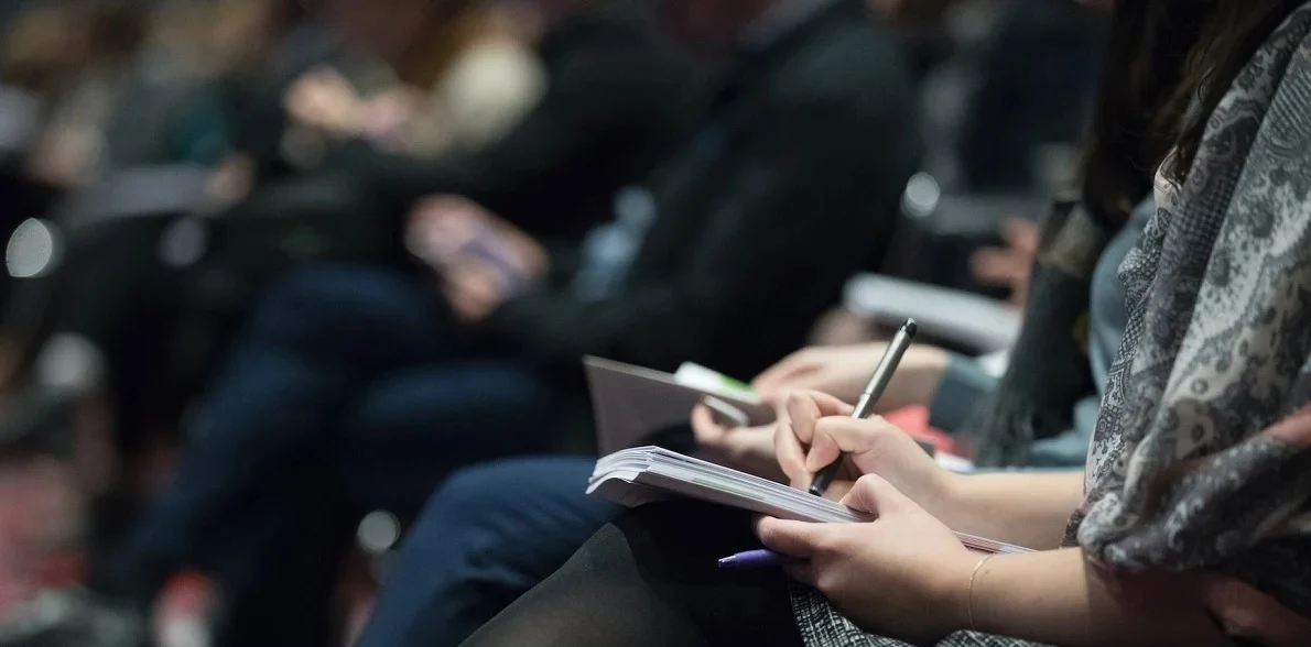 Współpraca i technologia w biznesie rodzinnym – nie przegap bezpłatnych warsztatów