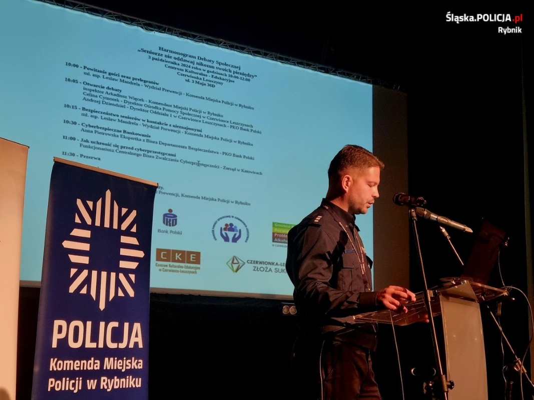 Zabezpiecz się przed oszustami: debata o bezpieczeństwie seniorów