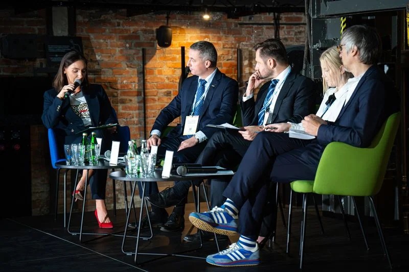 Polska na drodze do czystego powietrza: konferencja w Rybniku – sukcesy i wyzwania