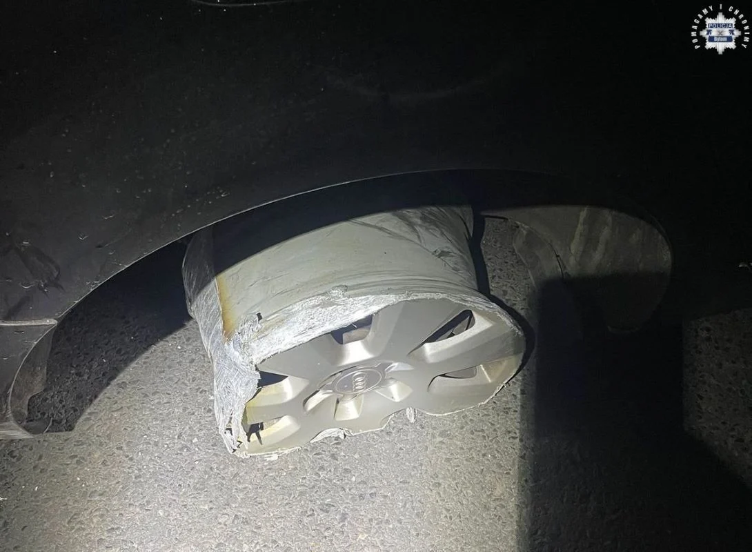 Iskry spod auta i dwa promile – policja zatrzymała nieodpowiedzialnego kierowcę