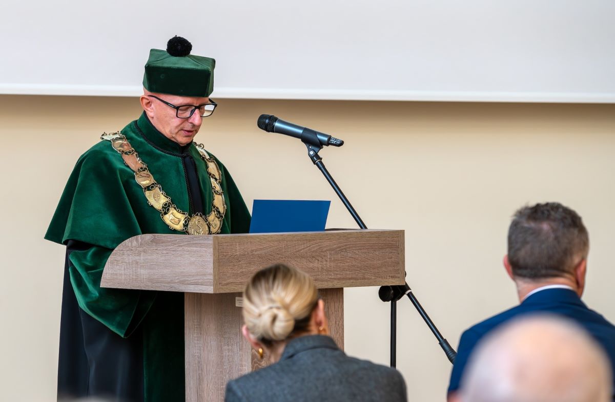 Bytomscy seniorzy rozpoczęli nowy rok na Uniwersytecie Trzeciego Wieku 3