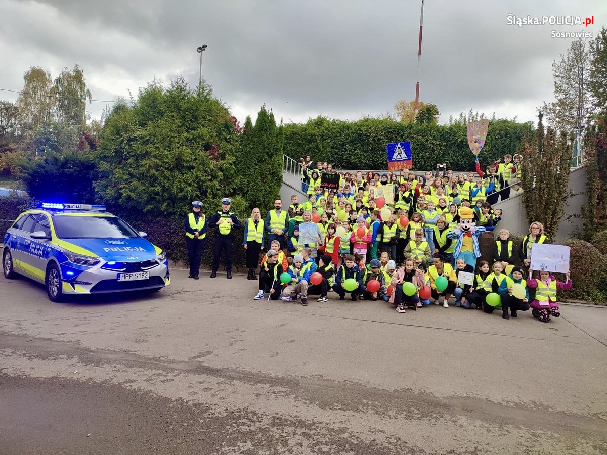 Uczniowie klas 3-6 Szkoły Podstawowej nr 20 wzięli udział w „Marszu Bezpieczeństwa”