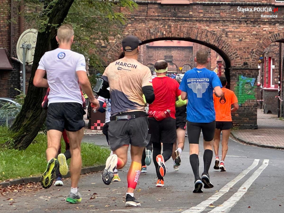 Katowicka drogówka czuwałą nad maratończykami Silesia Marathonu - relacja z wydarzenia