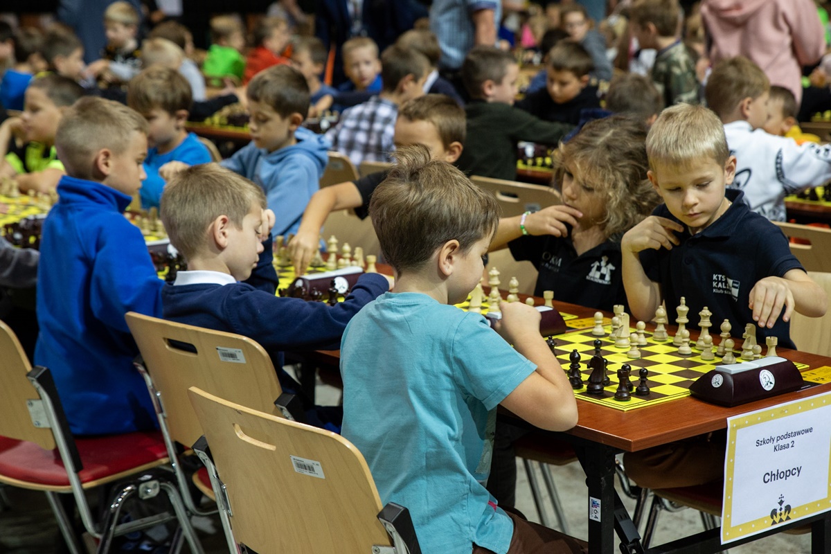 Ponad 1000 młodych szachistów rywalizowało w katowickim Spodku
