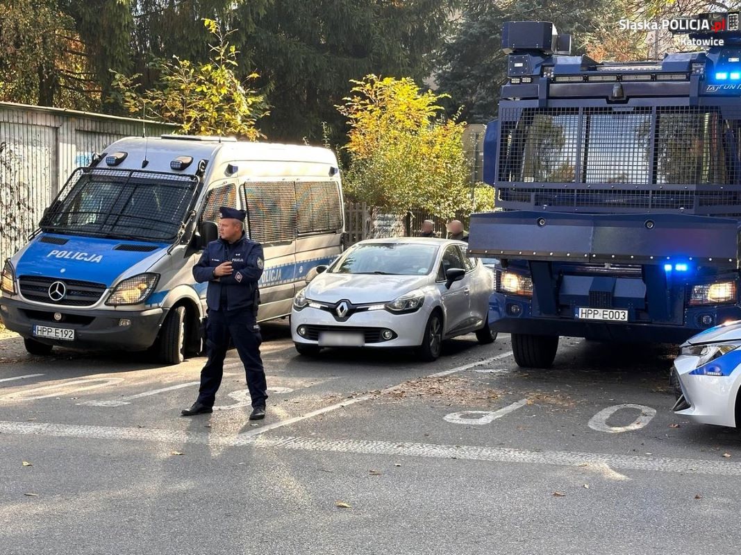 Z nożem na stadion – 16-latek zatrzymany podczas meczu GKS Katowice – Śląsk Wrocław