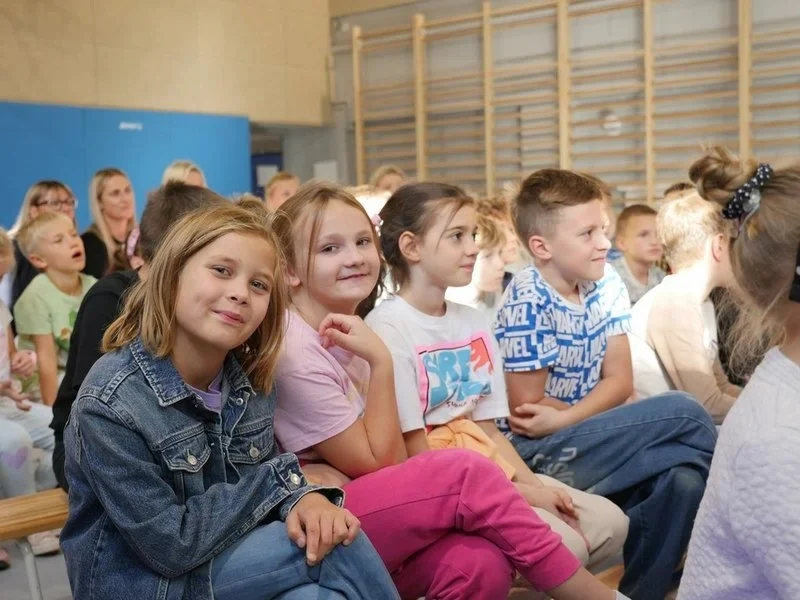 Szkoła Podstawowa nr 4 w Żorach walczy o tytuł "Odblaskowej Szkoły 2024" [FOTO]