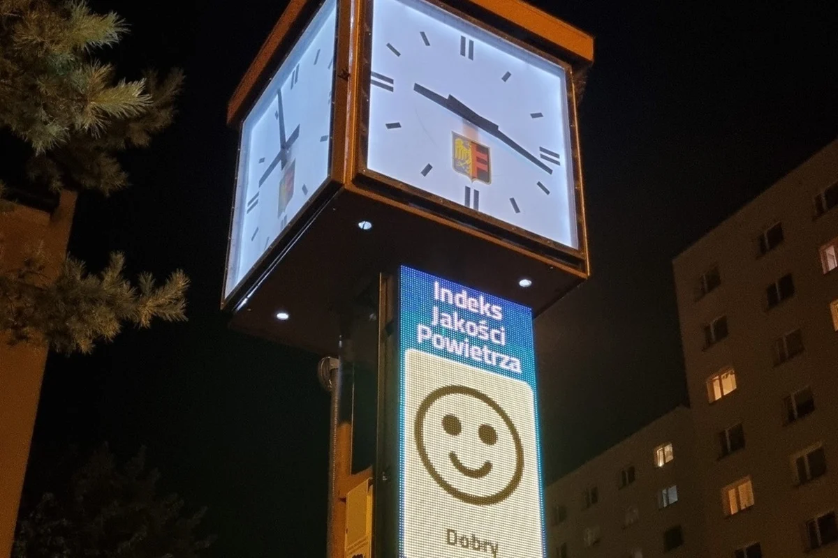 Nowe tablice LED w Chorzowie – kontroluj stan powietrza w swoim otoczeniu