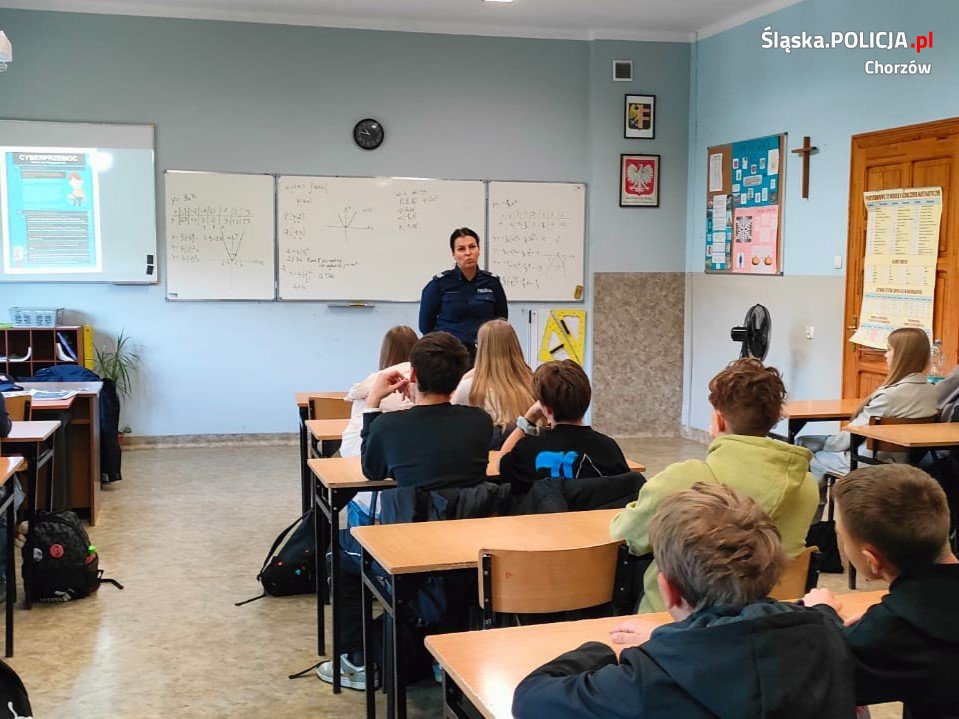 Spotkanie profilaktyczne w Chorzowie – cyberzagrożenia i mowa nienawiści na agendzie