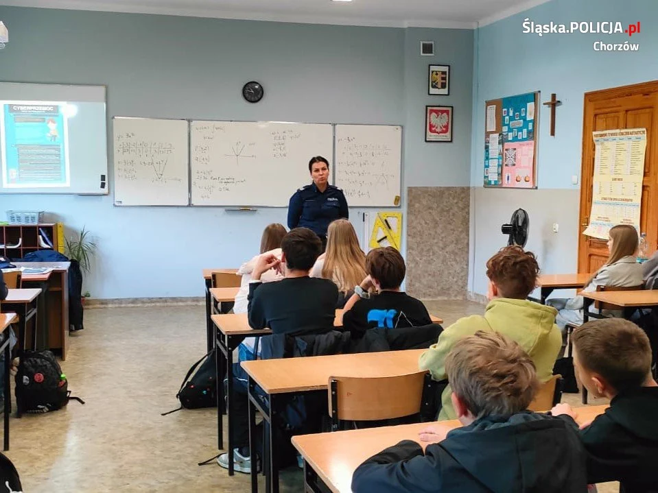 Spotkanie profilaktyczne w Chorzowie – cyberzagrożenia i mowa nienawiści na agendzie