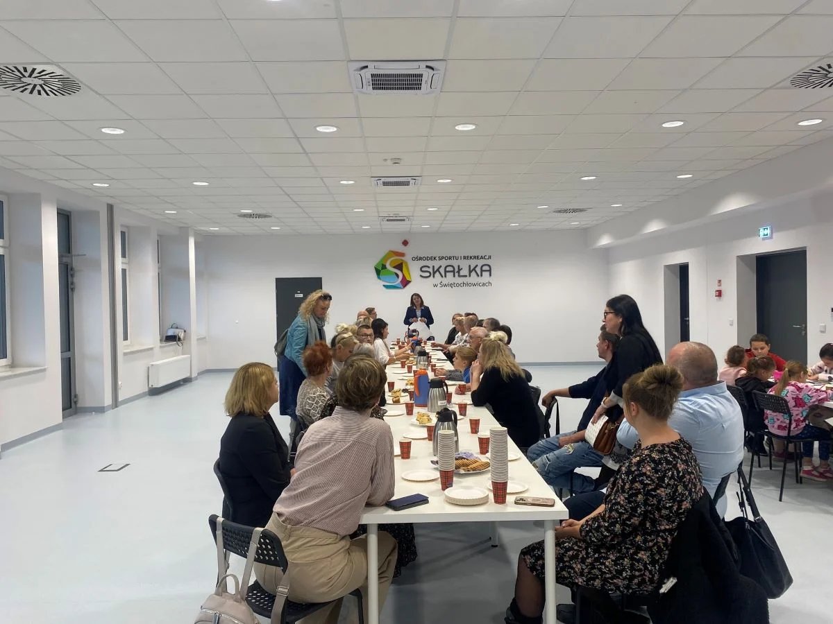 Świętochłowice: Spotkanie prezydenta z rodzinami zastępczymi – nowe podejście do wsparcia