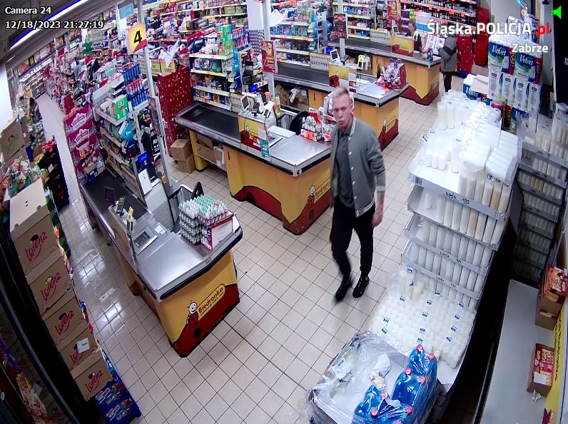 Policja publikuje wizerunki sprawców kradzieży – pomożesz ich rozpoznać?